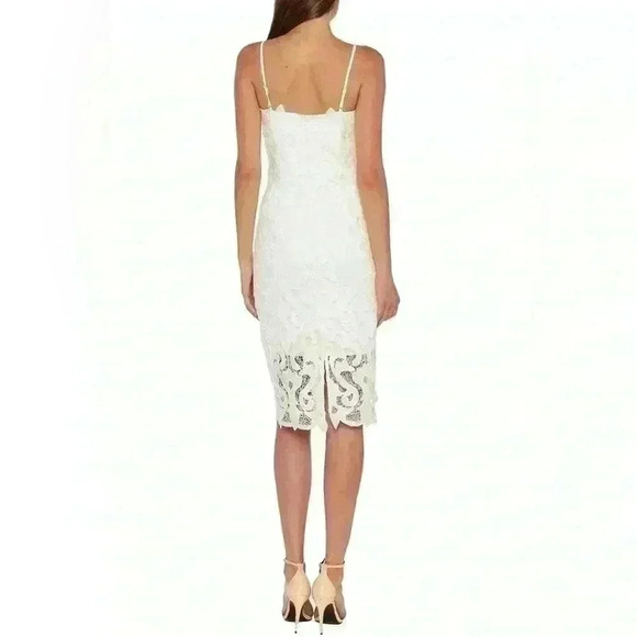 BARDOT- NWT Lina Lace Sheath Dress
Sz US Small/ 6 Color Ivory - Picture 3 of 11